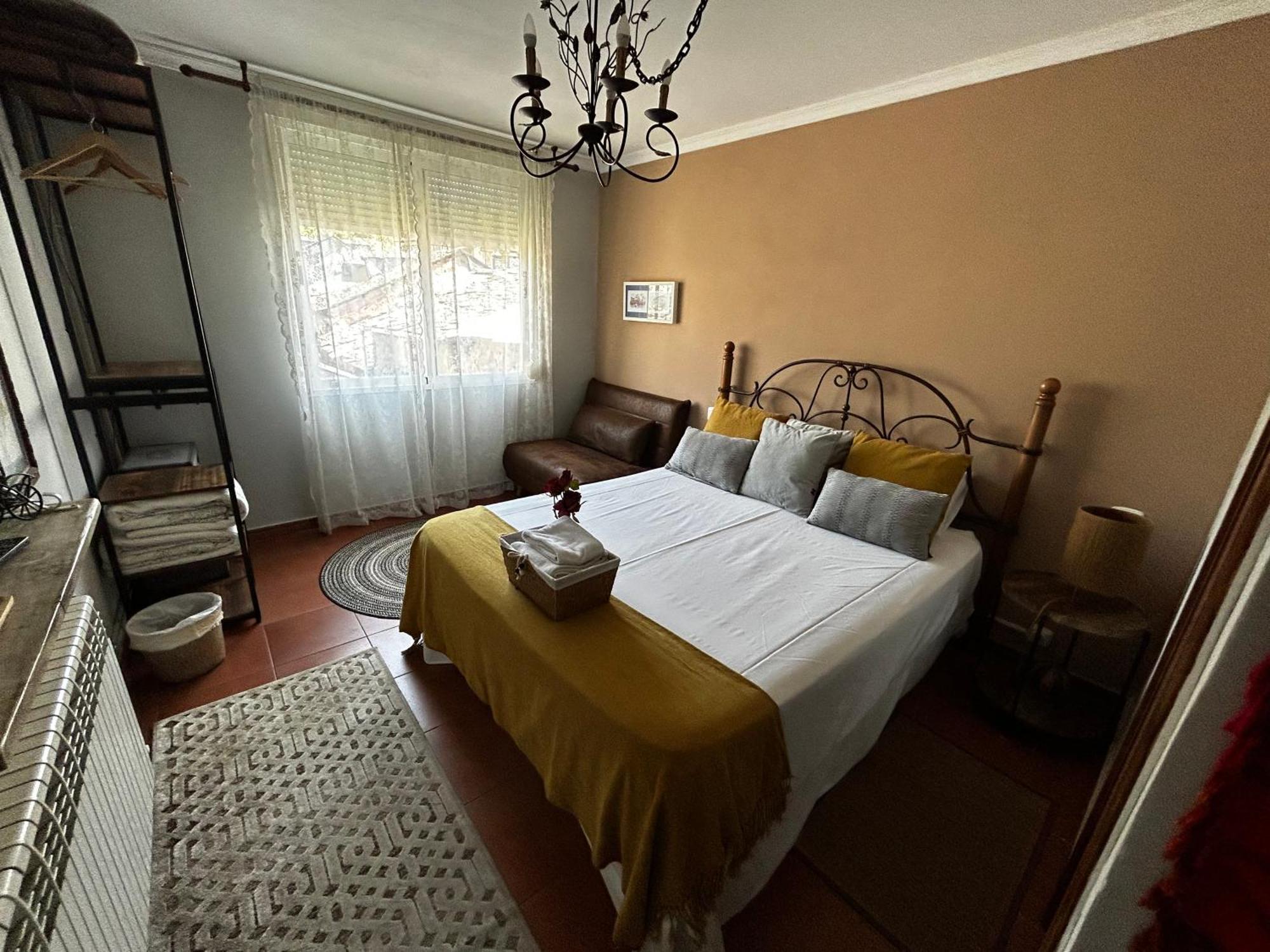 Hostal Casa San Nicolas โมลีนาเซกา ภายนอก รูปภาพ