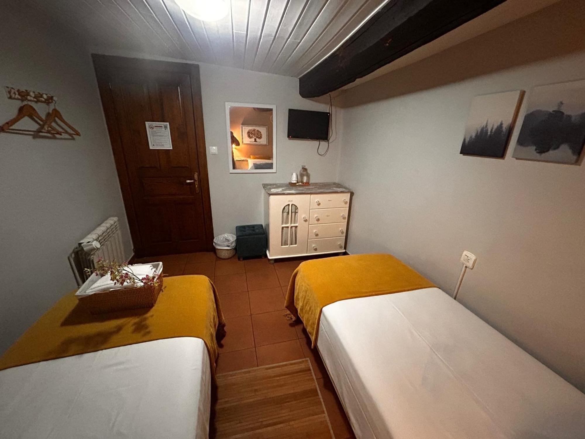 Hostal Casa San Nicolas โมลีนาเซกา ภายนอก รูปภาพ